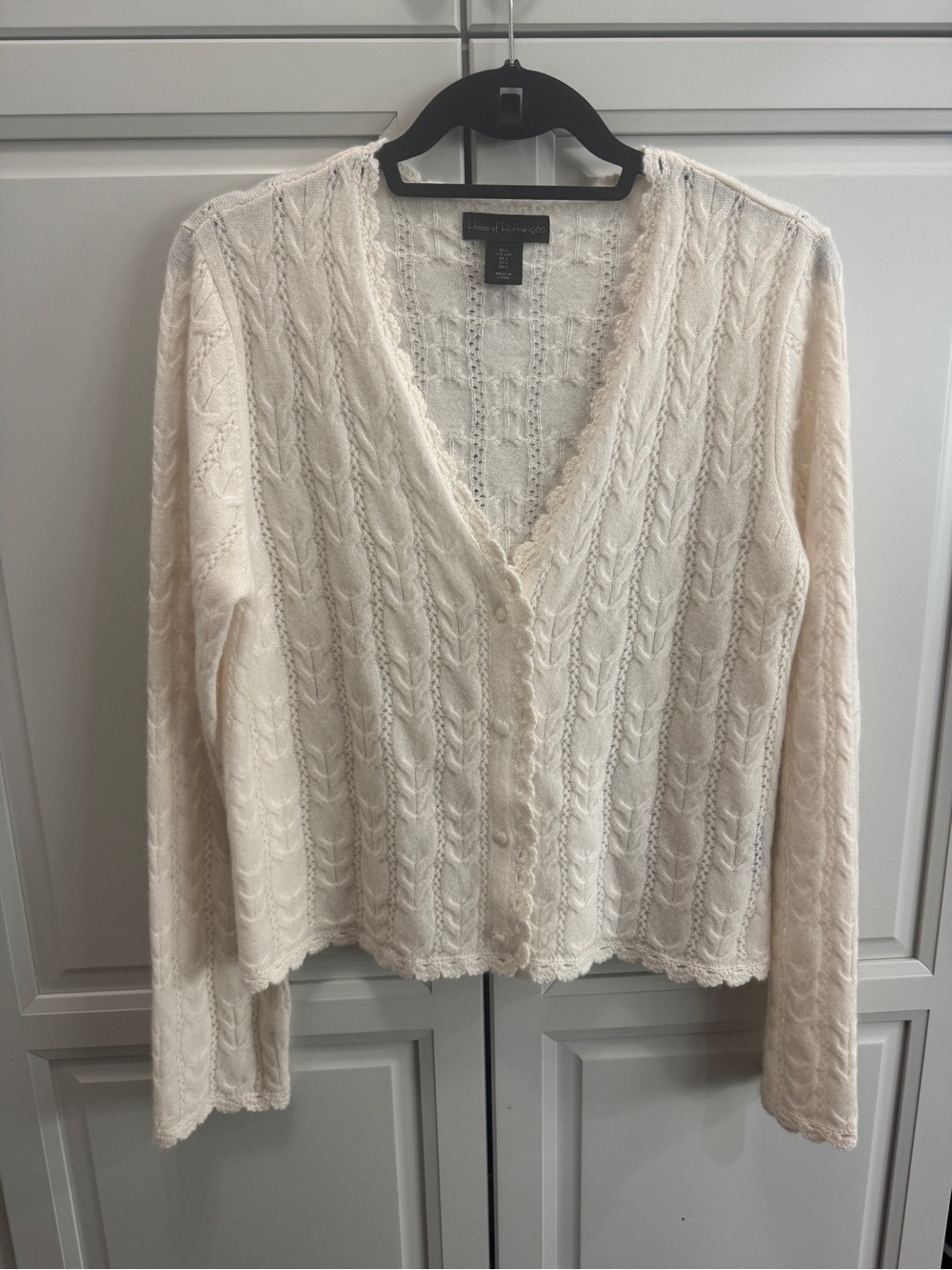 House of Harlow 1960 Scalloped Edge Open-Front Cardigan in Cream